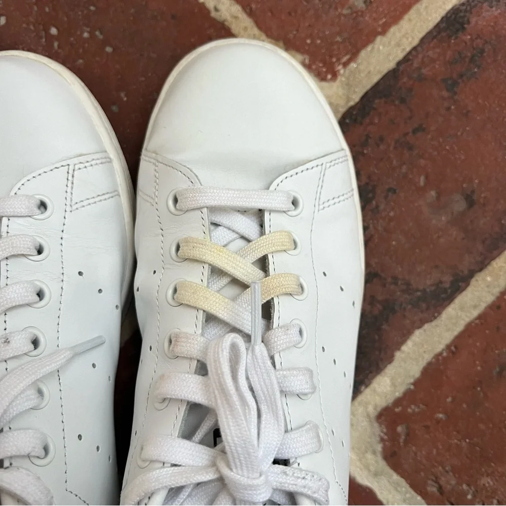 Adidas Stan Smith sneakers white with navy